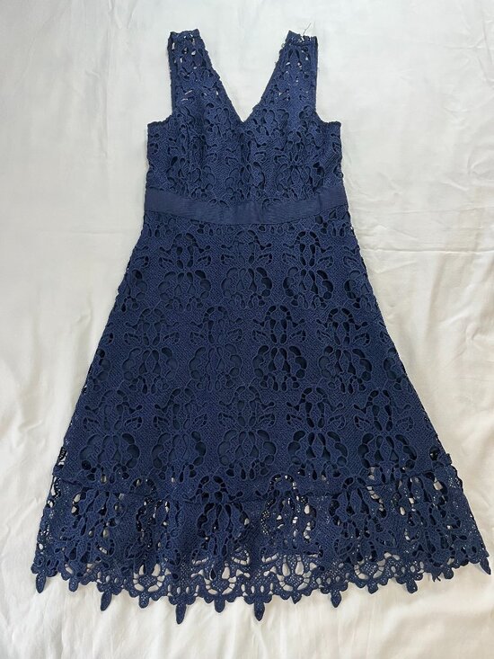Banana Republic Dresses & Skirts - Banana Republic Navy Blue Lace Tank A-line Dress